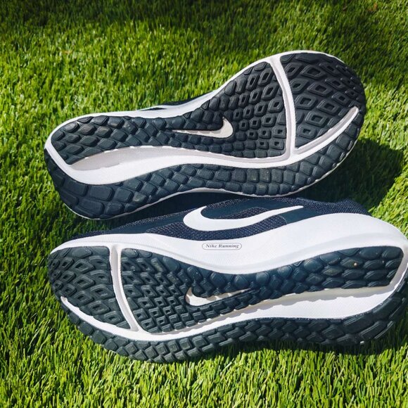 NWT NIKE RUNNING Downshifter 13 Athletic Shoes Sneakers - Picture 7 of 8